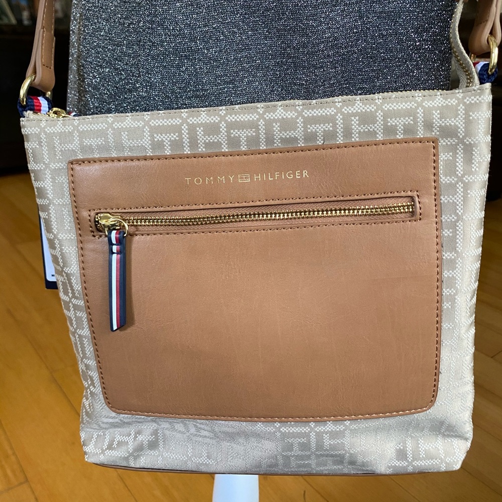 🗣SALE💥 Tommy Hilfiger Crossbody